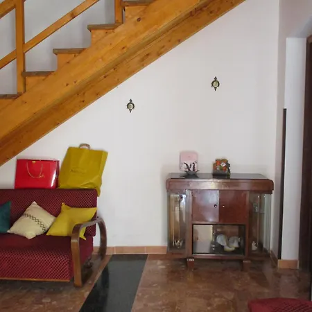Duplex Centro 250 M Dal Mare * سكاليا
